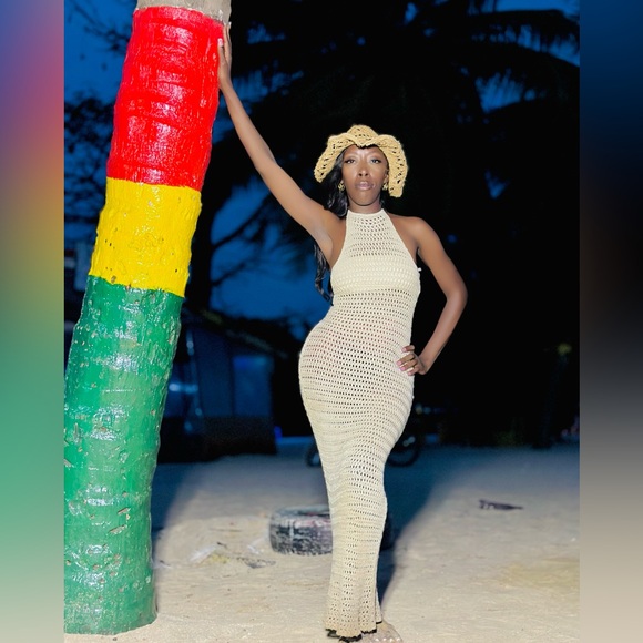 BEAUTYBYFK SOLO SHOW—Back from Africa! 🌍🇬🇳 - Picture 5 of 7